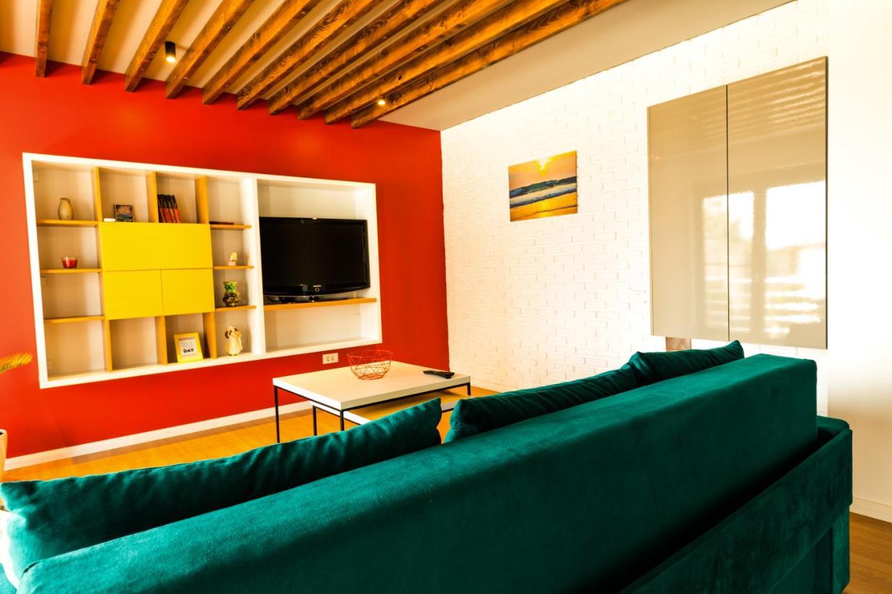 Aty Apartament นาโวดาริ ภายนอก รูปภาพ