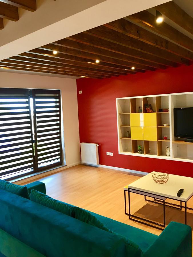 Aty Apartament นาโวดาริ ภายนอก รูปภาพ